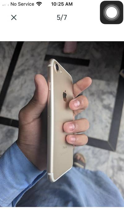 Apple iPhone 7