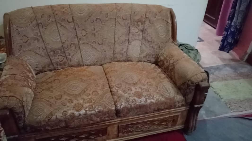 2 seater sofa 0