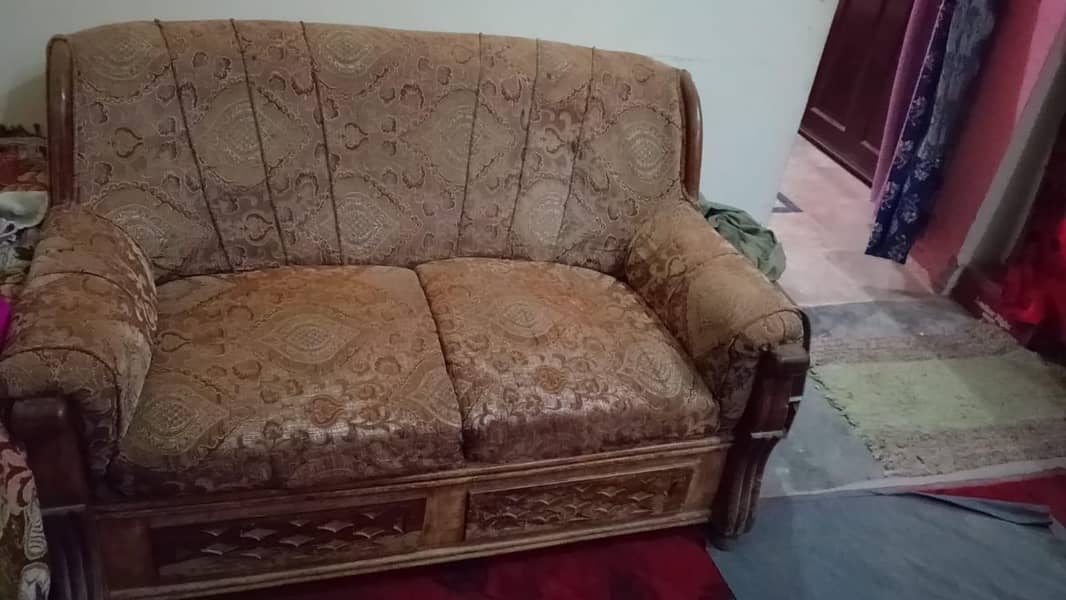 2 seater sofa 1