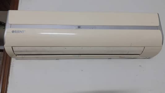 Orient 1.5 ton Ac Fully working condition