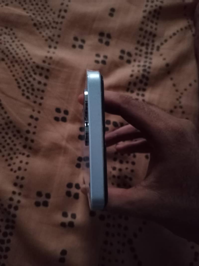 Realme Note 50 4