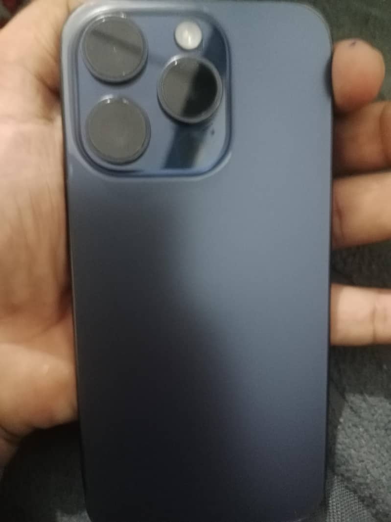 Apple iPhone 15 Pro 7