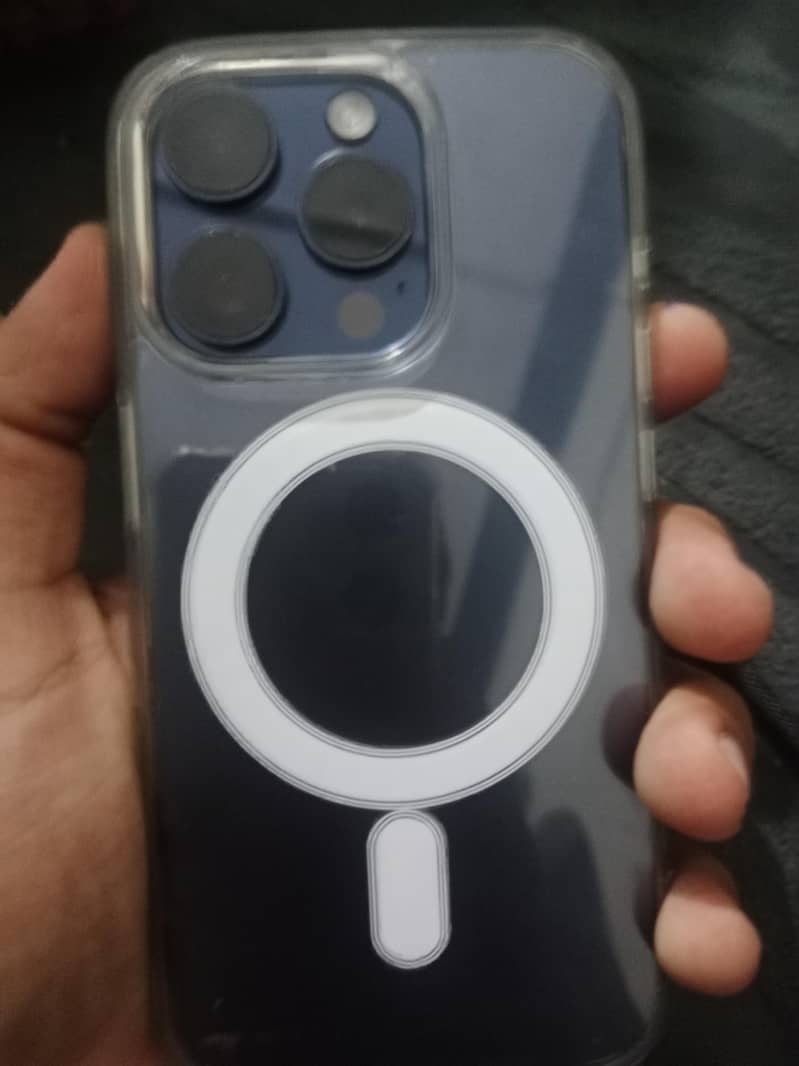 Apple iPhone 15 Pro 9