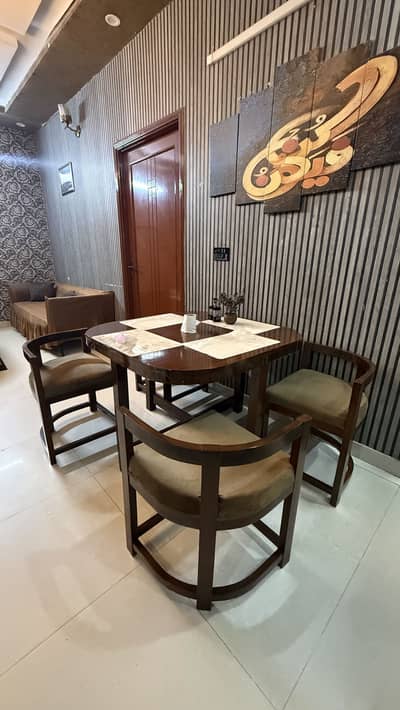 Dinning Table For Sale