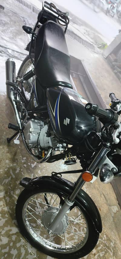 Suzuki GS-150