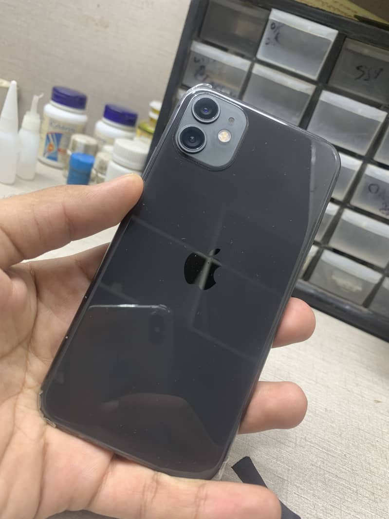 Apple iPhone 11 2