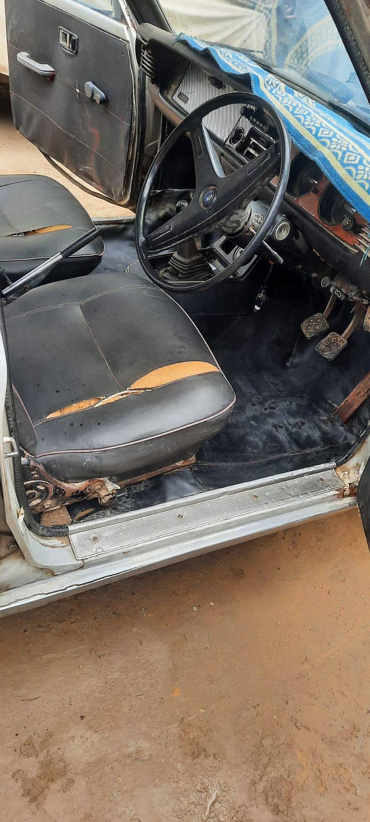 74 model carrolla 6