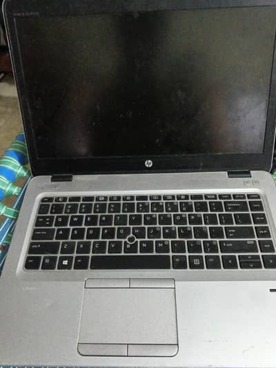 HP ELITEBOK 840 G3 8 128