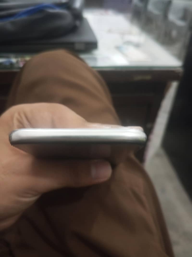 Apple iPhone X 2