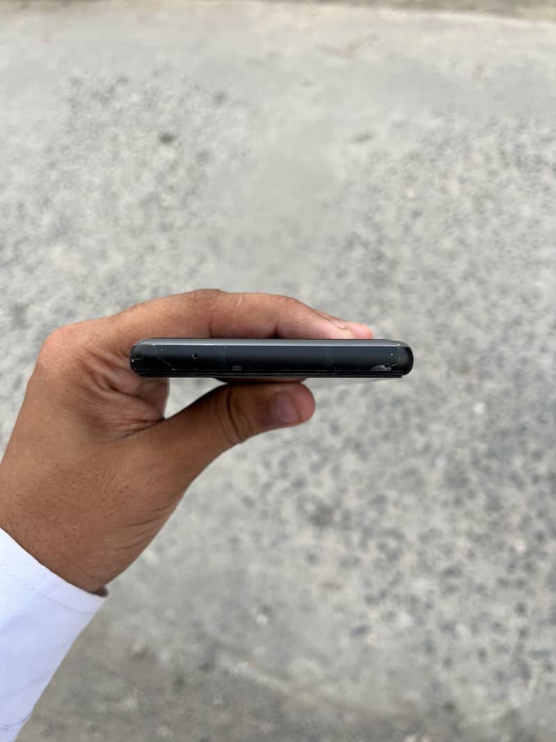 Google Pixel 6a 4