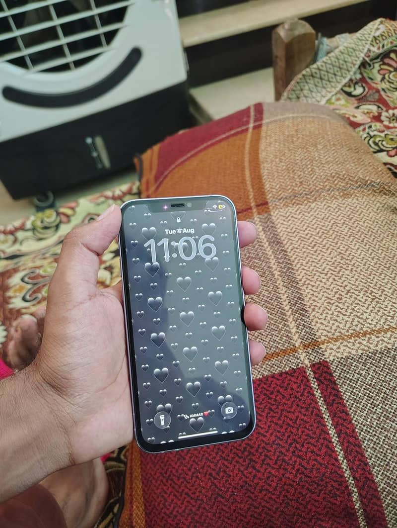 Apple iPhone 12 1