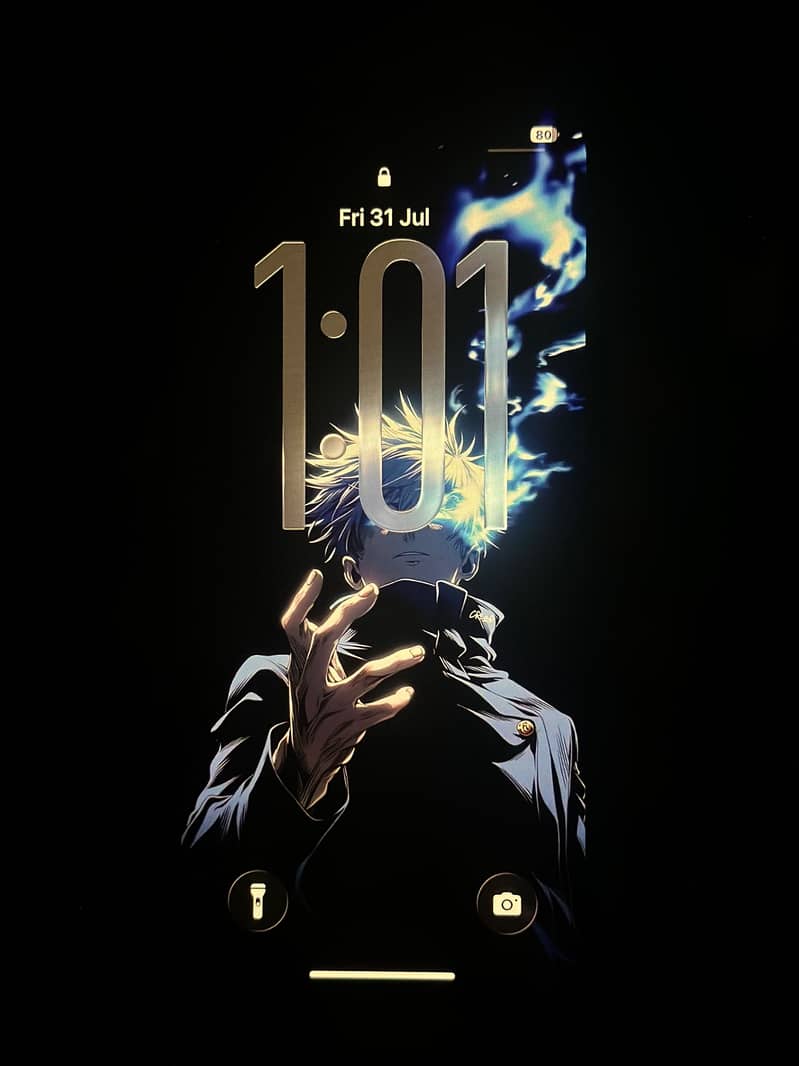 Apple iPhone 16e 5