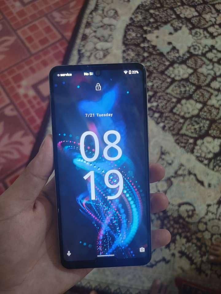 Sharp Aquos R5G 0