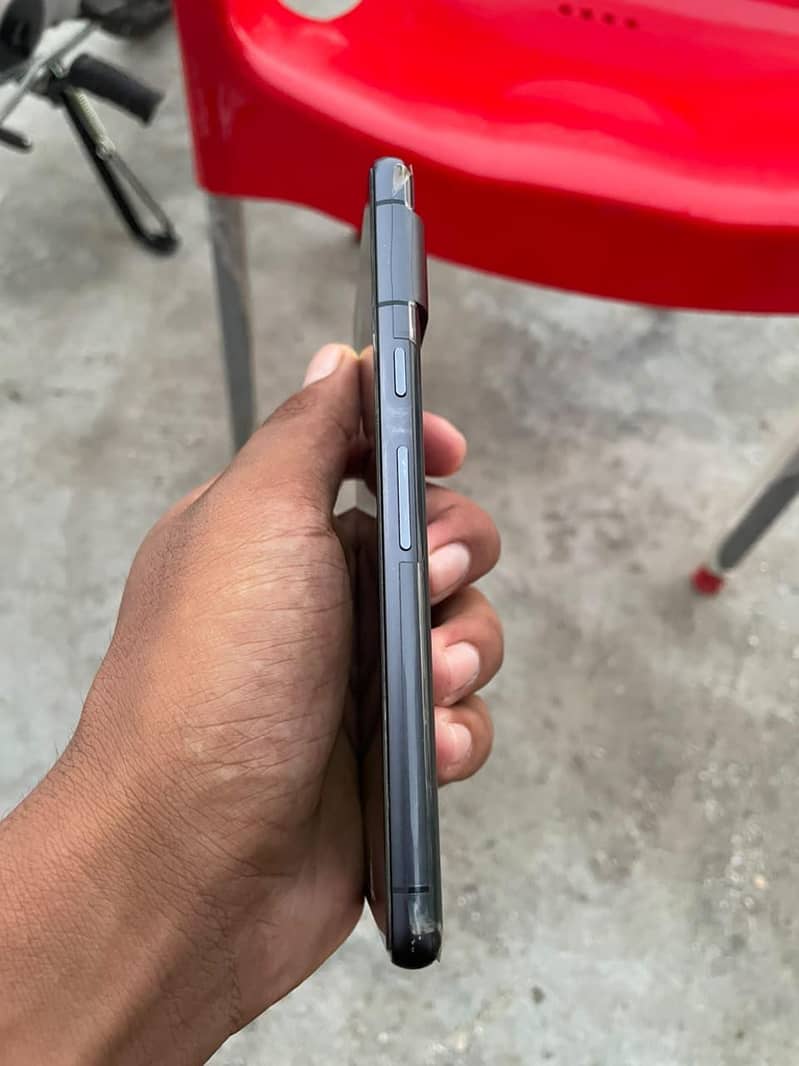 Google Pixel 7 5