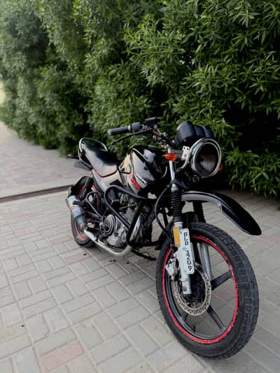 Yamaha YBR 125G 2018