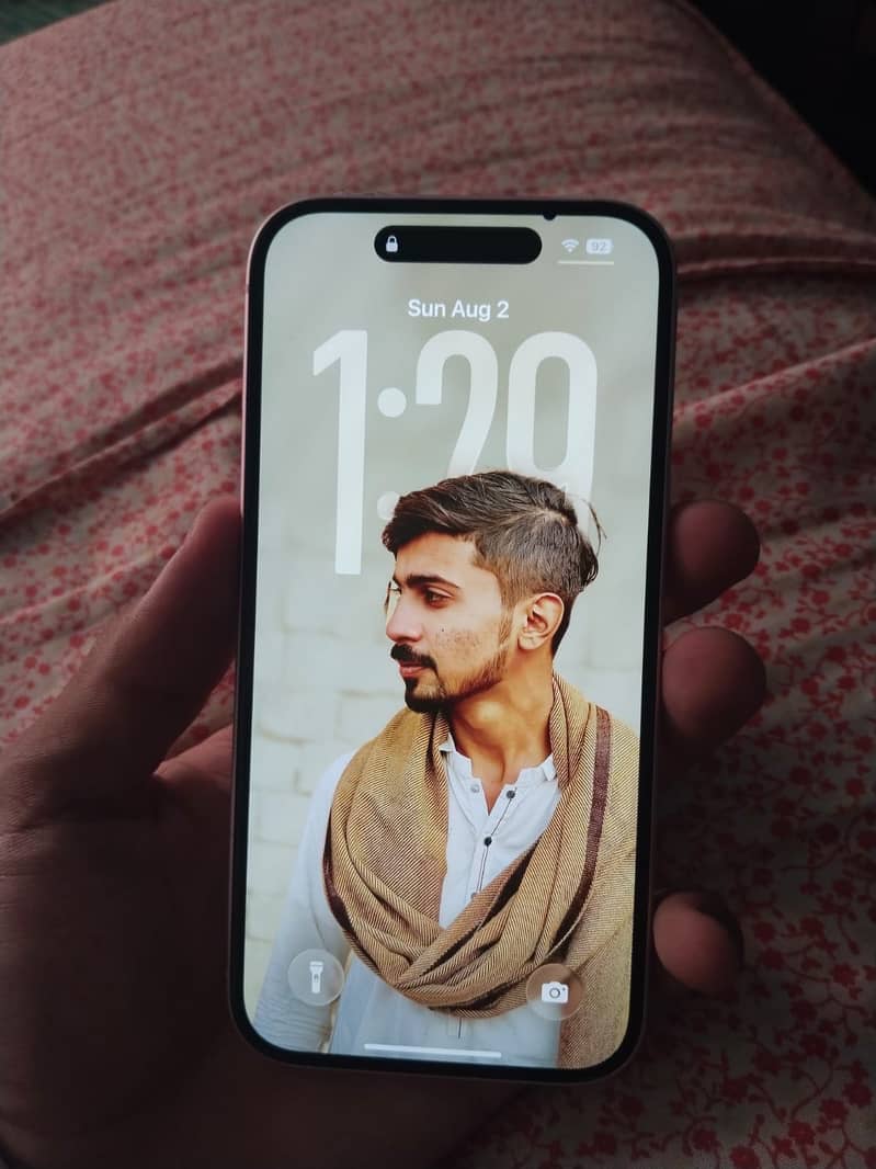 Apple iPhone 15 1