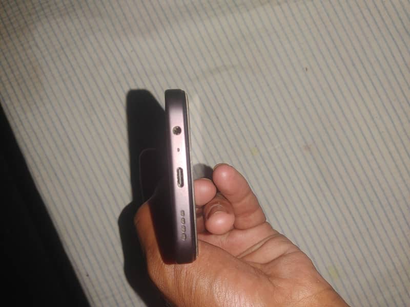 OPPO A6c 3