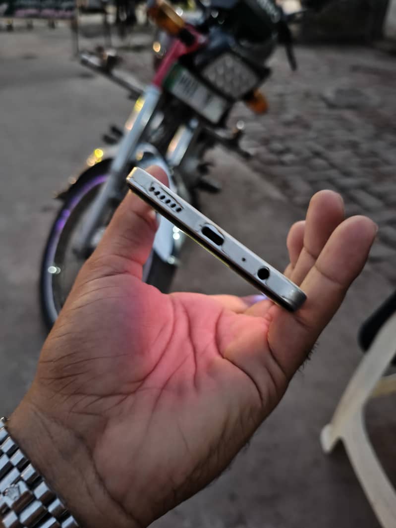 Dcode Bold 3 Pro 1