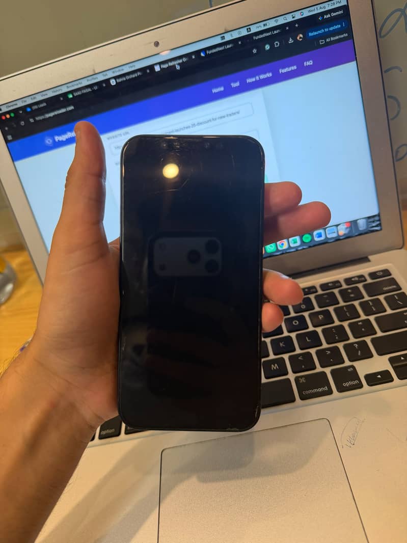 Apple iPhone 12 1
