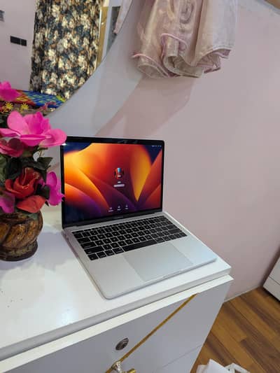 MacBook pro 2017