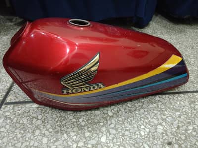Honda 125 Genuine Tanki Tapy for sale