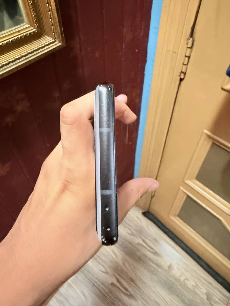 Google Pixel 6a 4