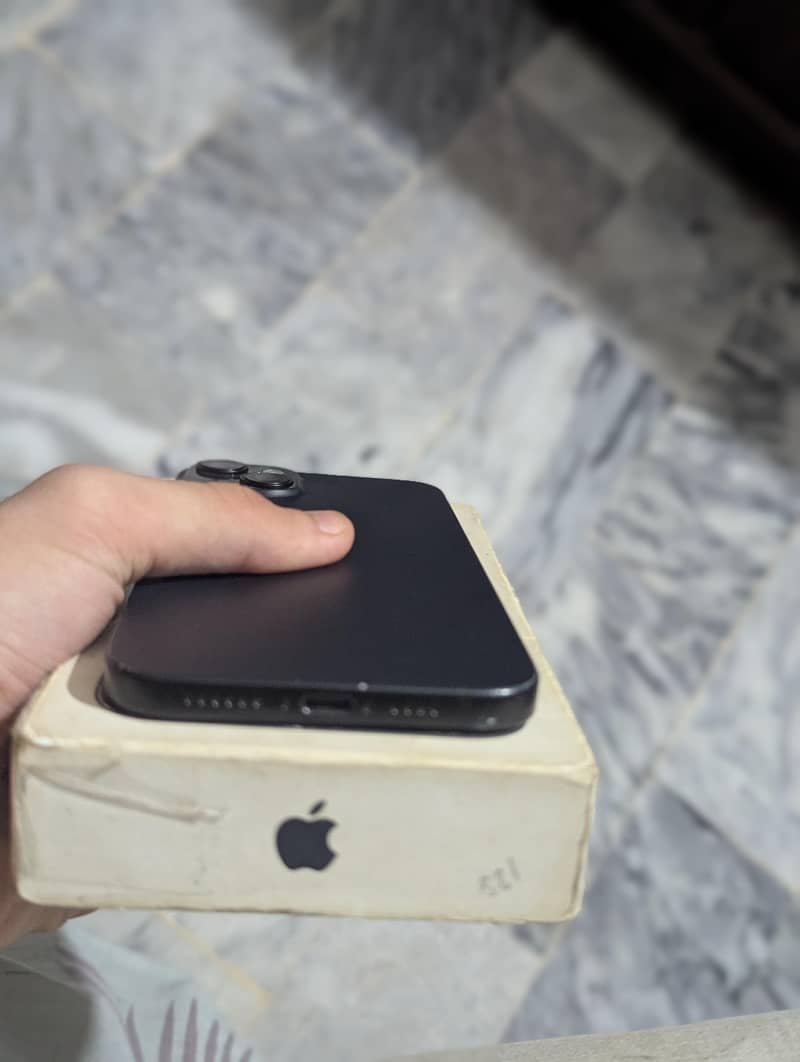 Apple iPhone 15 plus 5