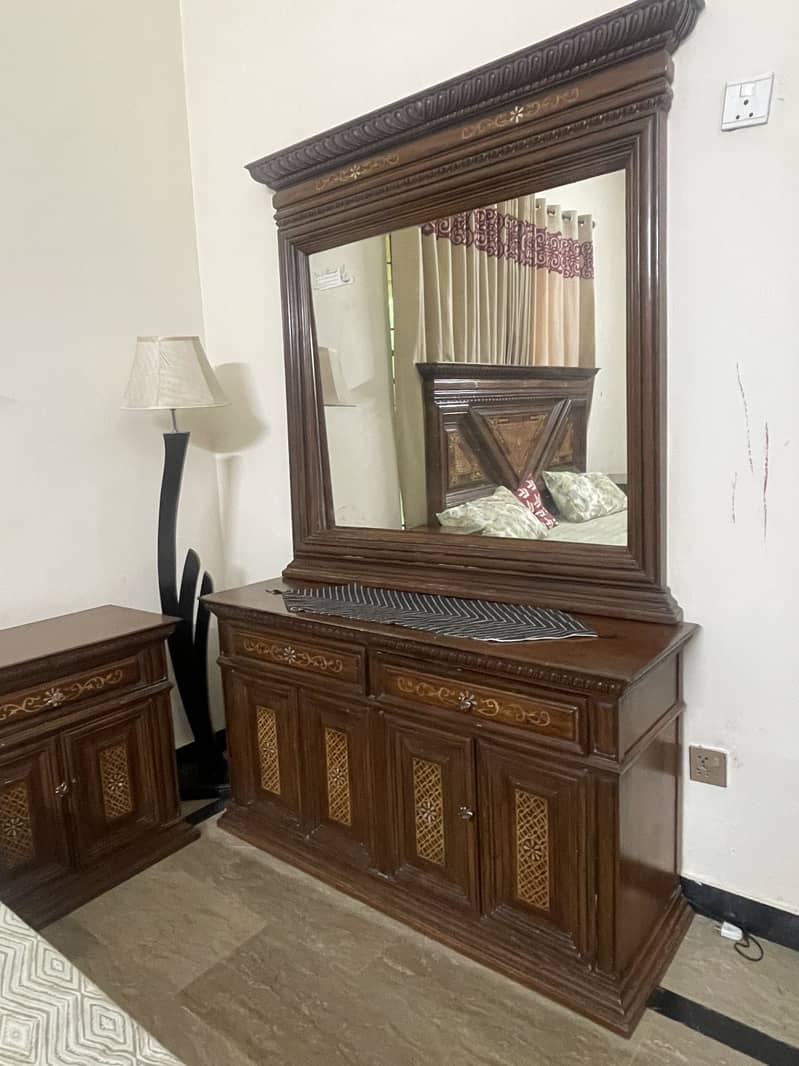 Bedroom set 4