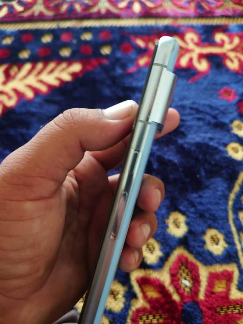 Google Pixel 8 Pro 3