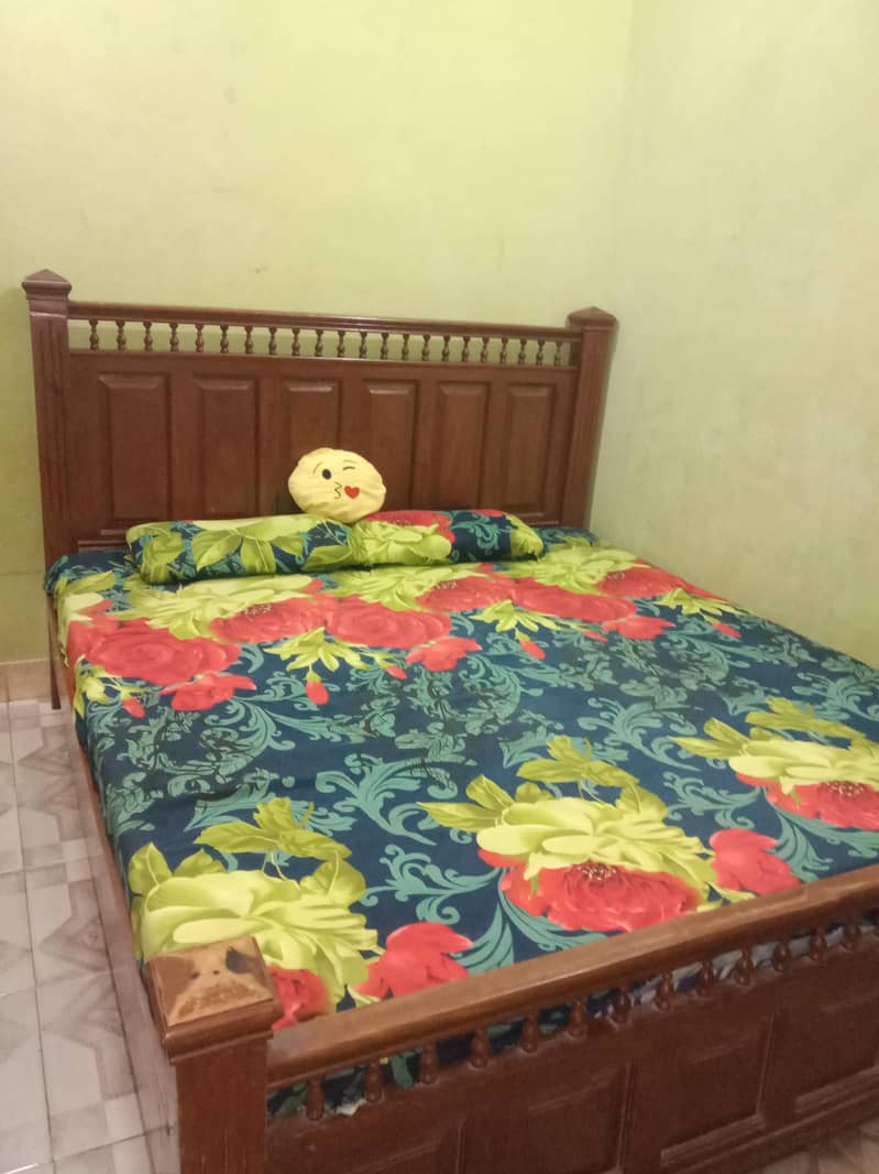 king bed 2