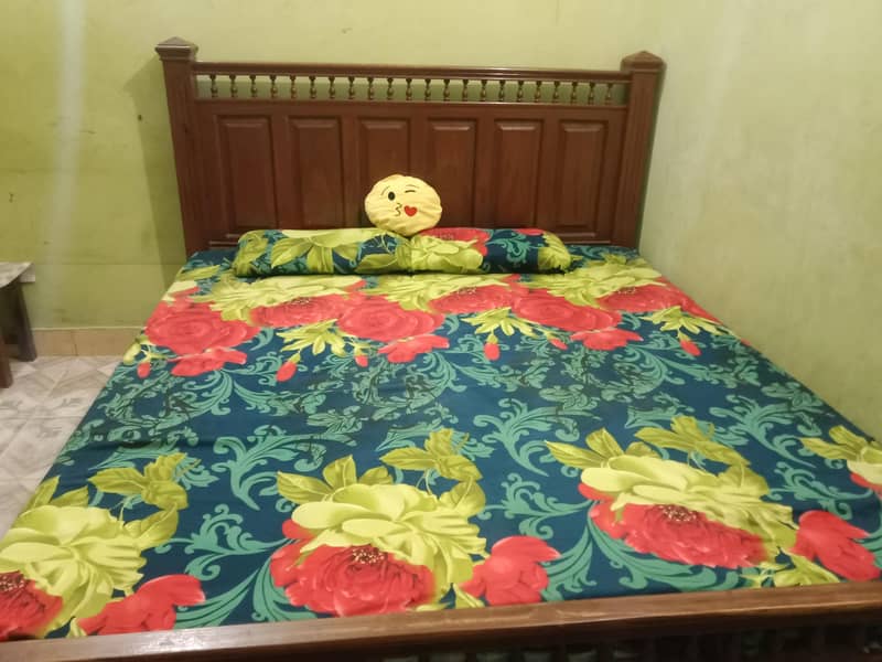 king bed 3