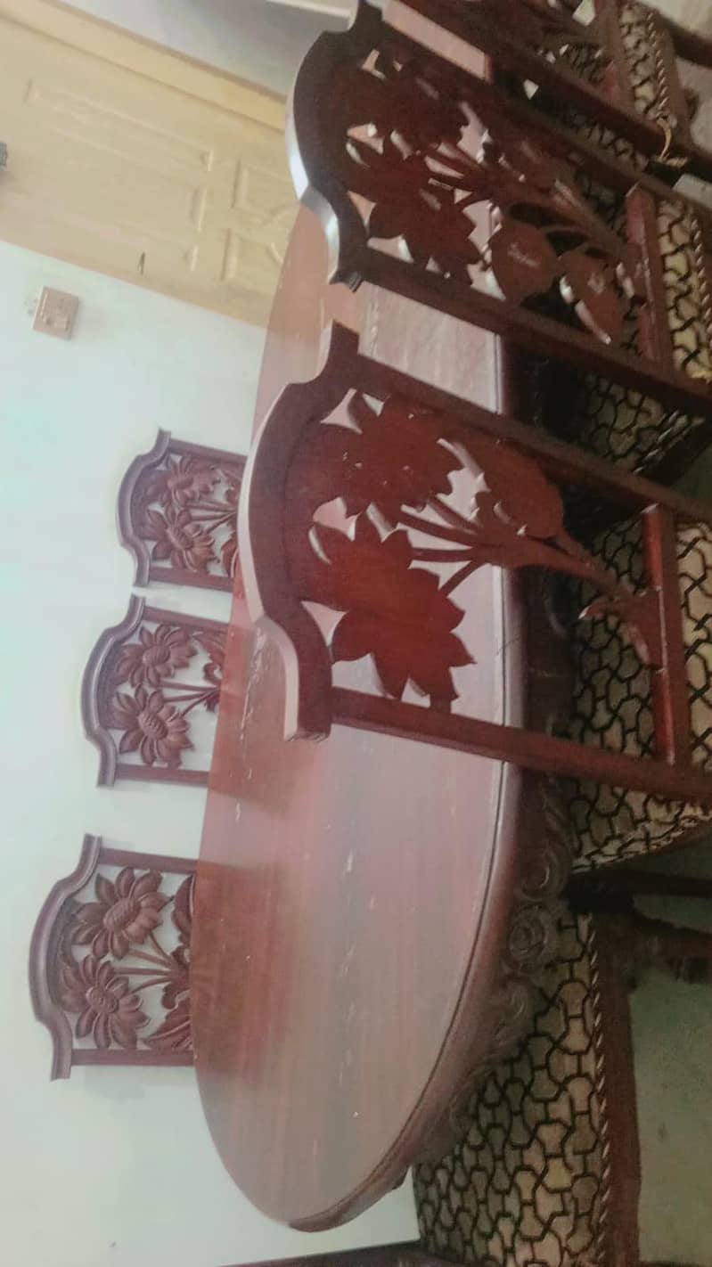dinning table 4