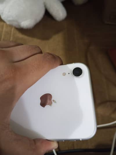 Apple iPhone XR 64GB White  For Sale and exchange possible