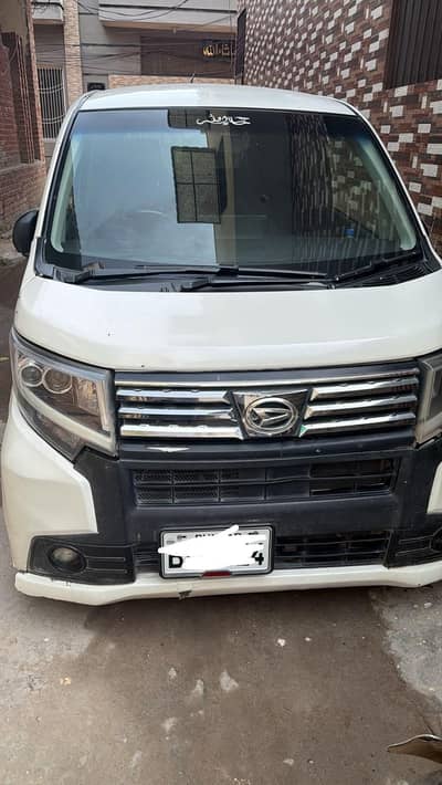 Daihatsu Move 2015