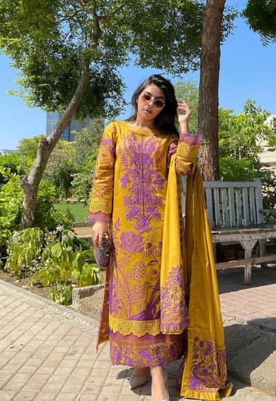 Rangrasiya 3pc ready to wear luxury lawn