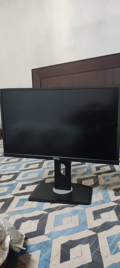 22inch LCD monitor