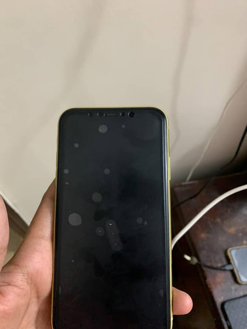 Apple iPhone 11 6