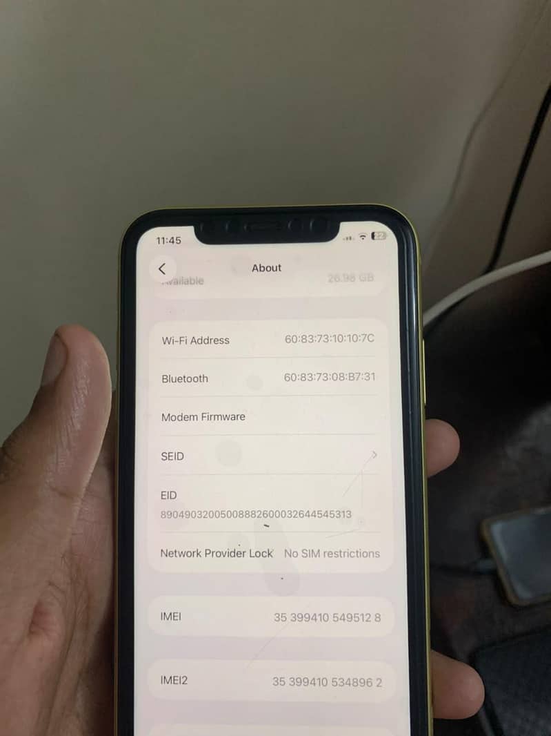 Apple iPhone 11 7