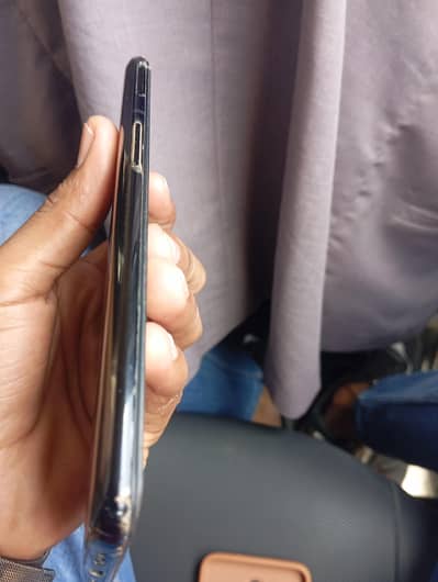 One Plus 6T 8/128