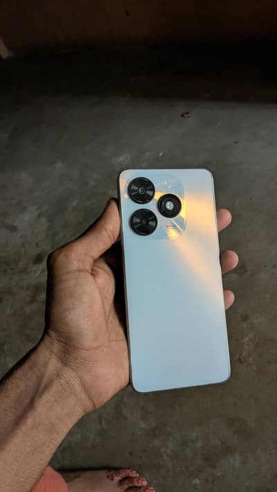 Tecno Spark 20C 4/128 urgent sale