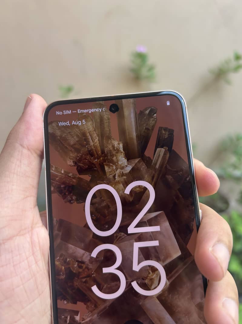 Google Pixel 8 2