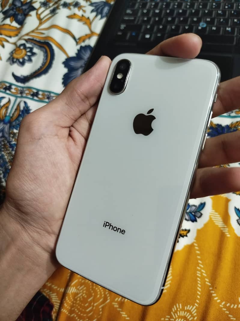iPhone X 0