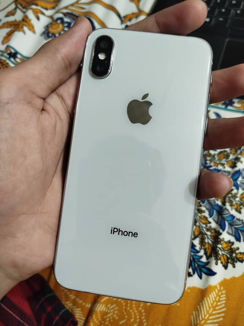 iPhone X 1