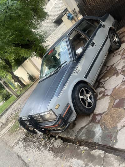 Nissan Sunny 1985