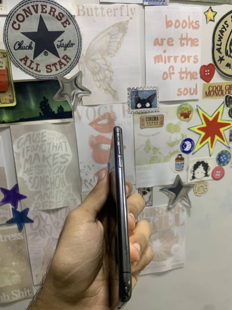 Apple iPhone X 2