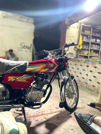 Honda CG 125 2026