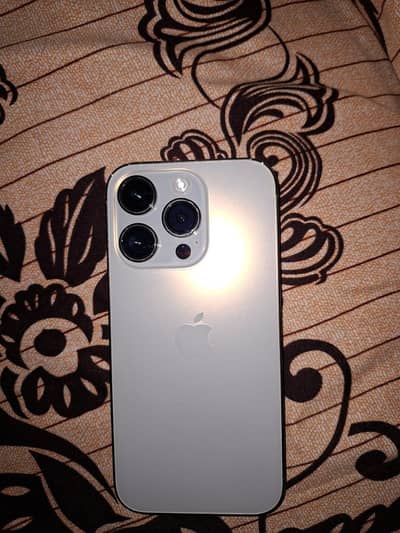 Apple iPhone 14 Pro