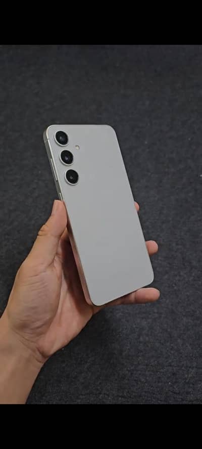Samsung Mobile S24 Plus