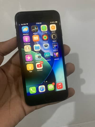 Apple iPhone SE