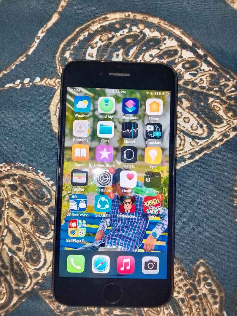 Apple iPhone 7 3